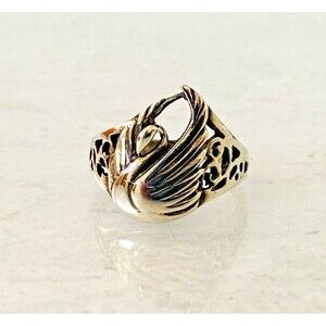 Vintage Sterling Silver Elegant and Detailed Swan Ring Sz7